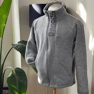 Knit Bench sweater